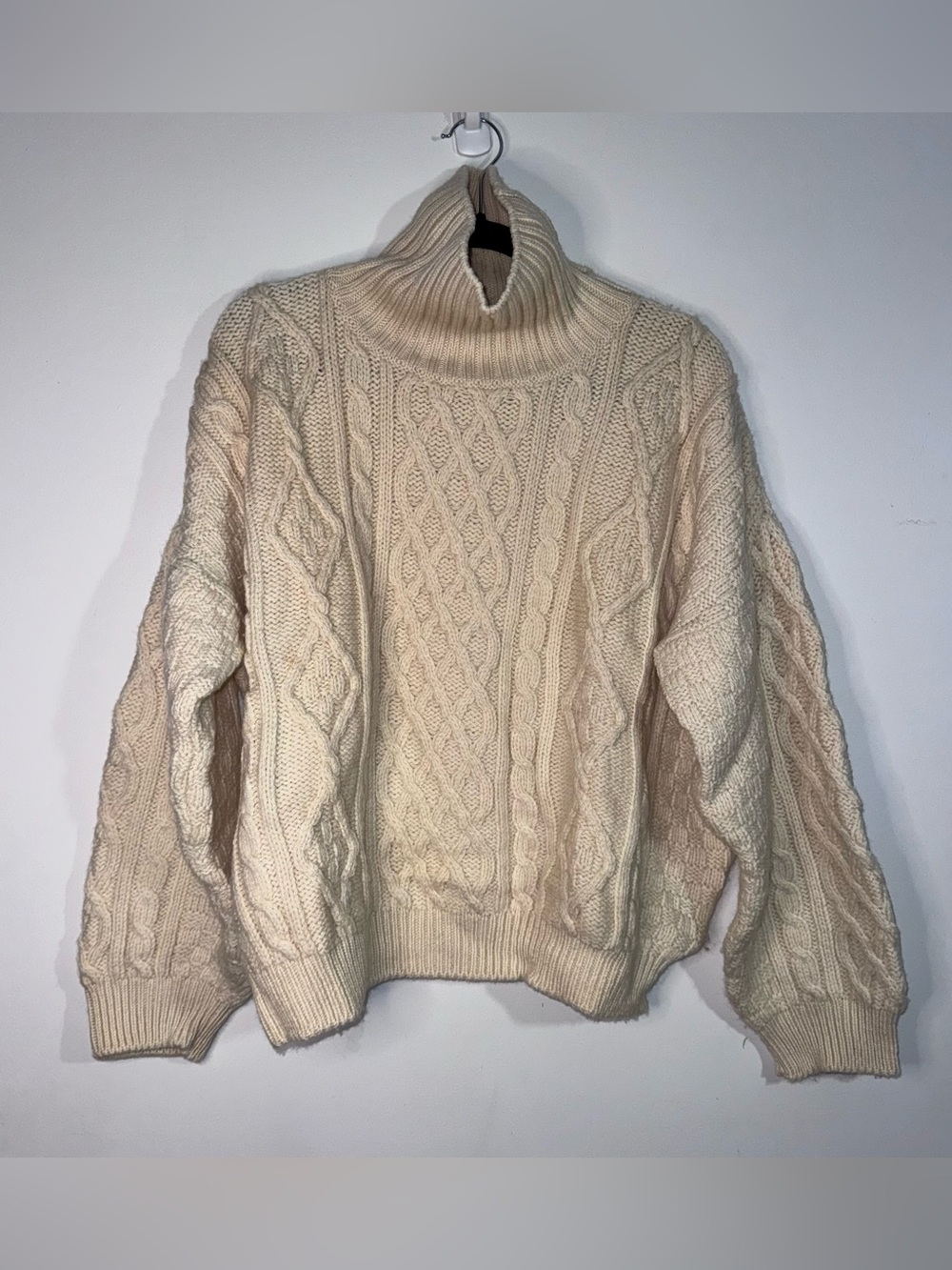 Irish Wool Cable Knit Turtleneck Sweater Cream Fisherman Pullover M